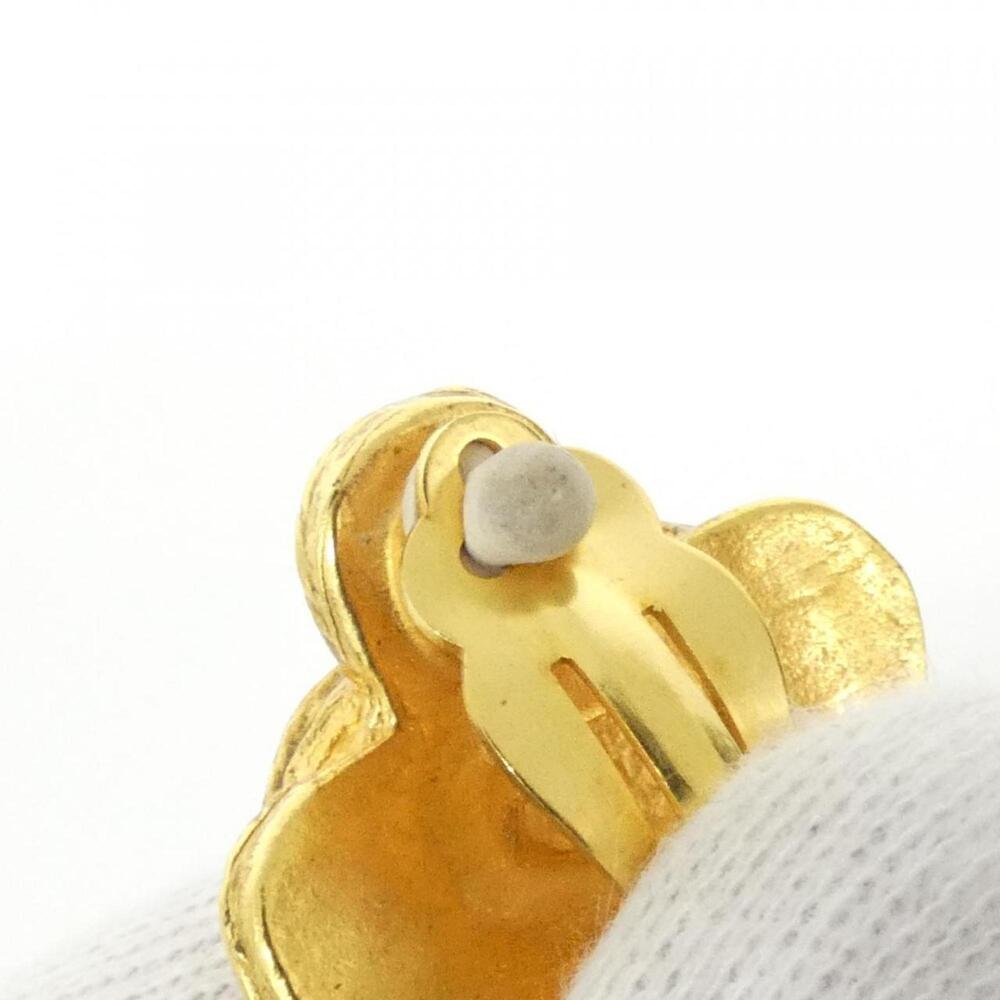 CHANEL Authentic Gold Earrings - Picture 3 of 6